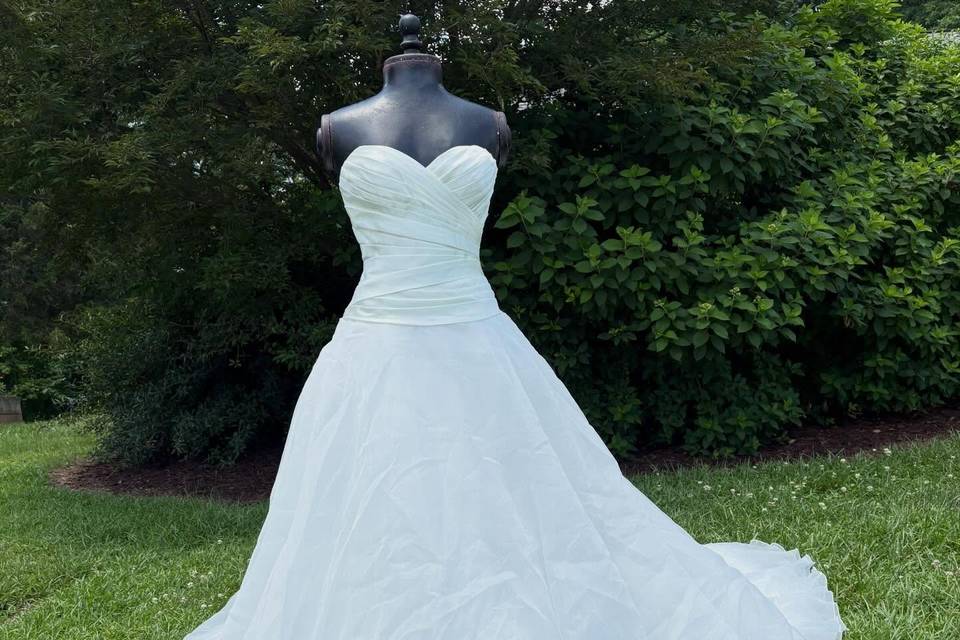 Renewed Grace Bridal Consignment