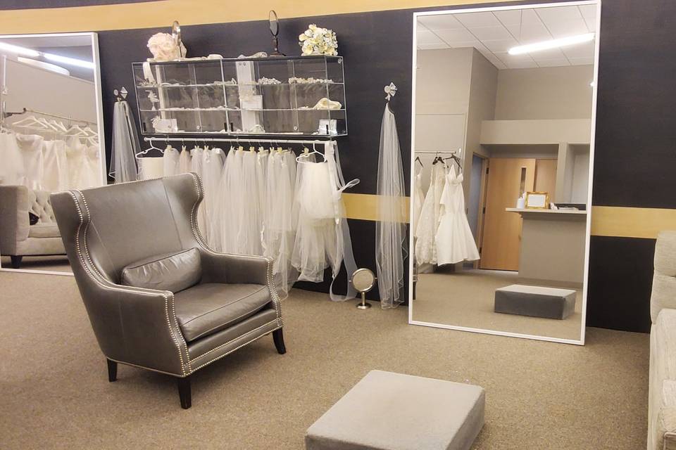 wedding dress shop 2.jpg
