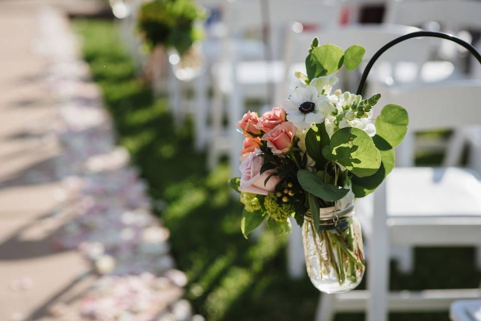 Aisle flowers- Texas Blooms