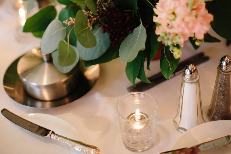 Coral centerpiece-Texas Blooms