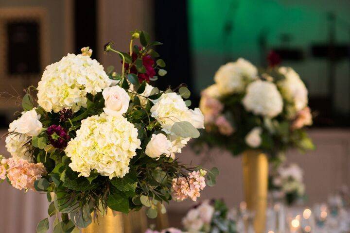 Tall centerpiece- Texas Blooms