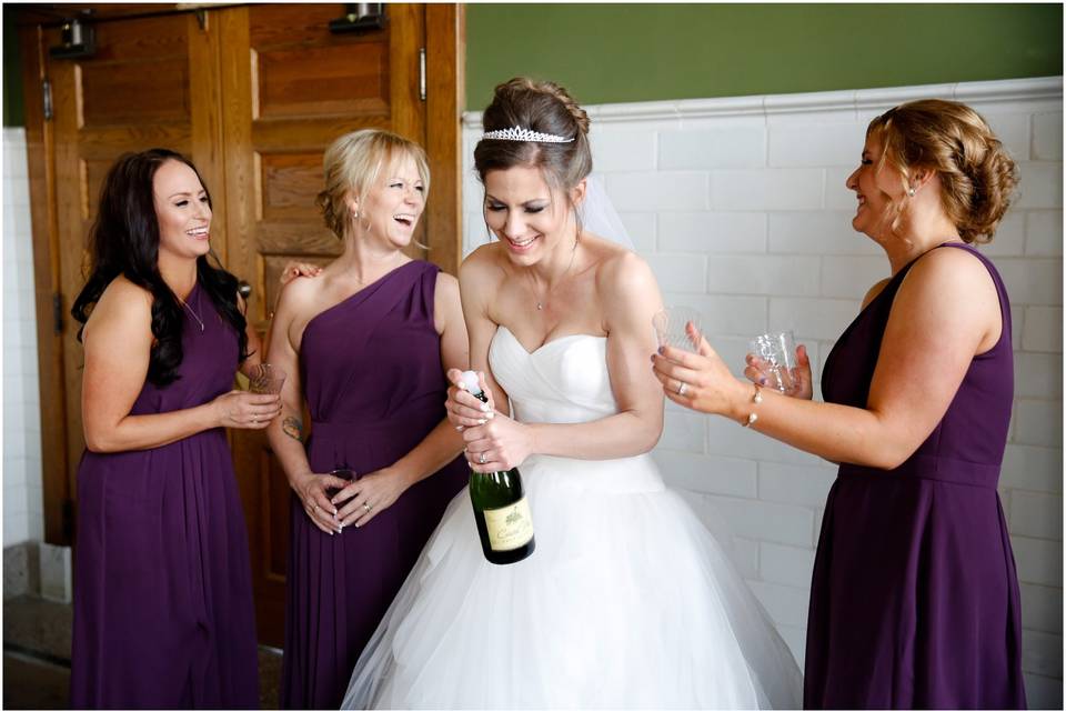 The bride with her bridesmaids