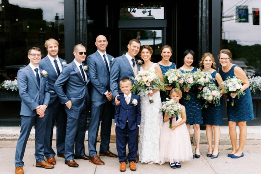 Bridal party flowers