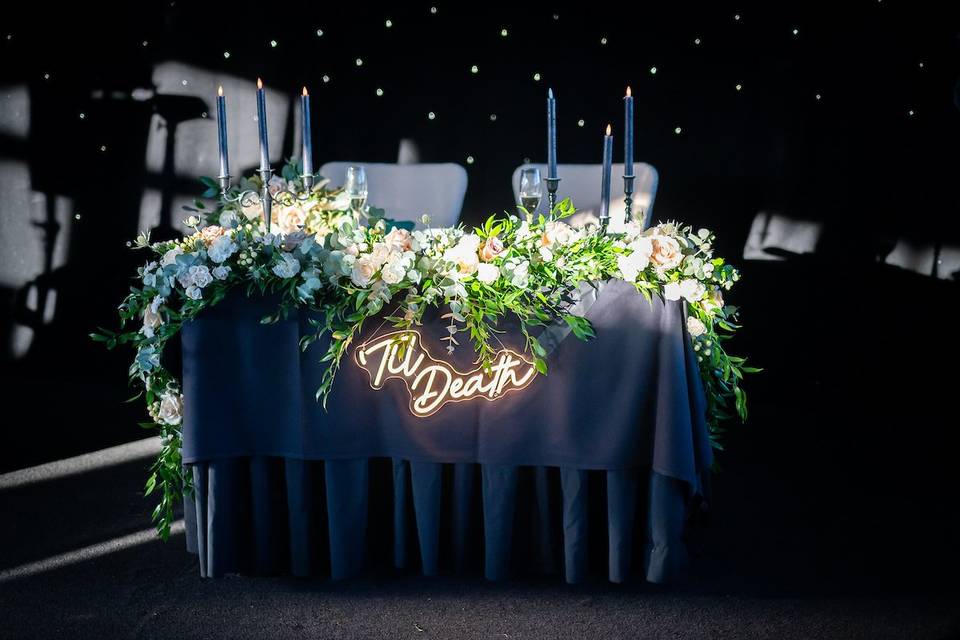Sweetheart Table