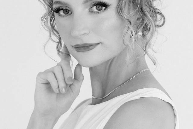 Emily adams MUA