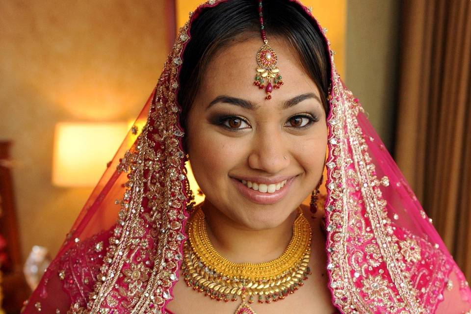 South Asian Bride Makeup 13