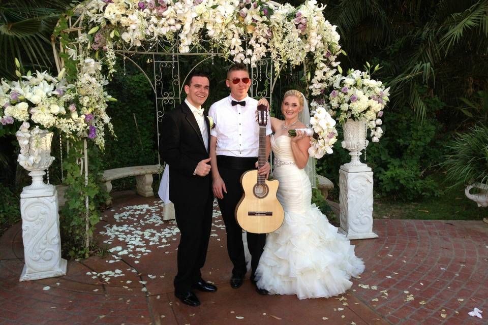 Newlyweds and the guitarist