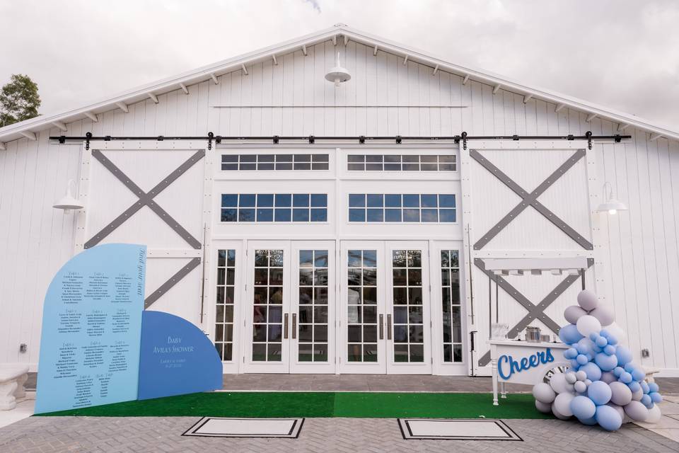 EXTERIOR BARN