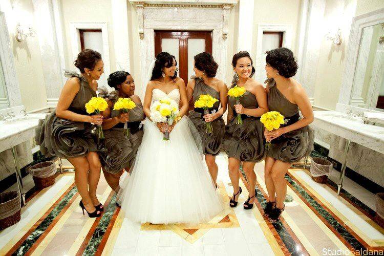 Glam Bride and Bridal Party