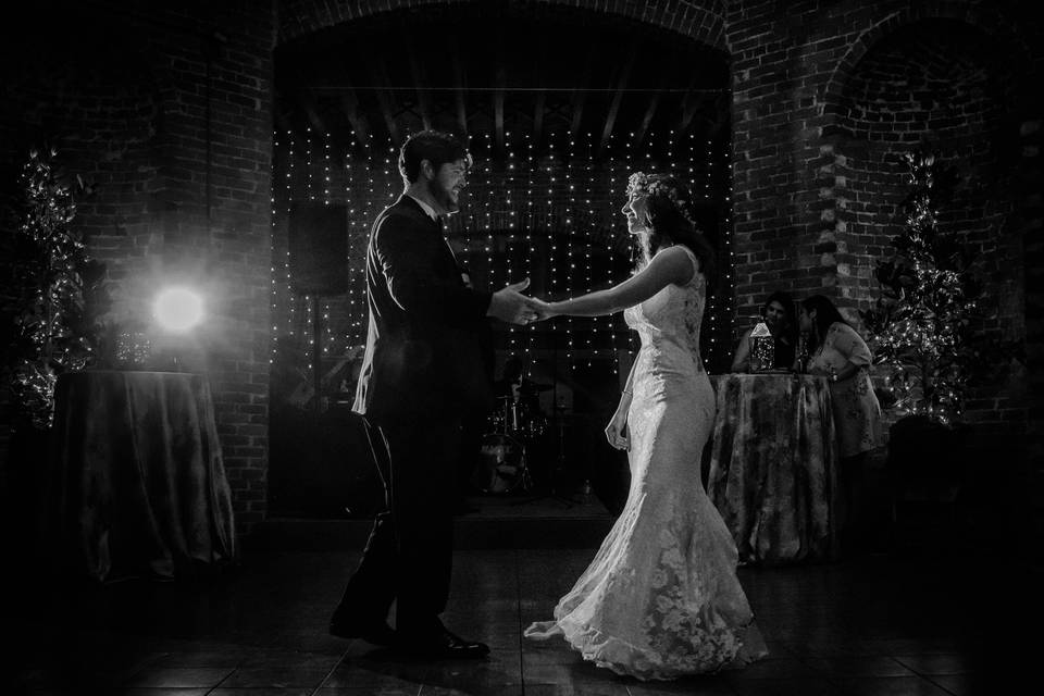 First dance of the newlyweds