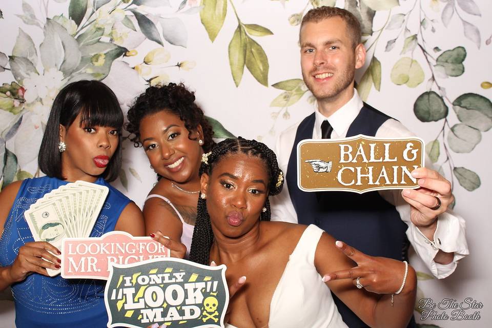 Be The Star Photo Booth