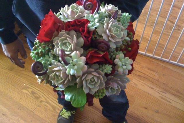 Verde Custom Flowers, Inc.