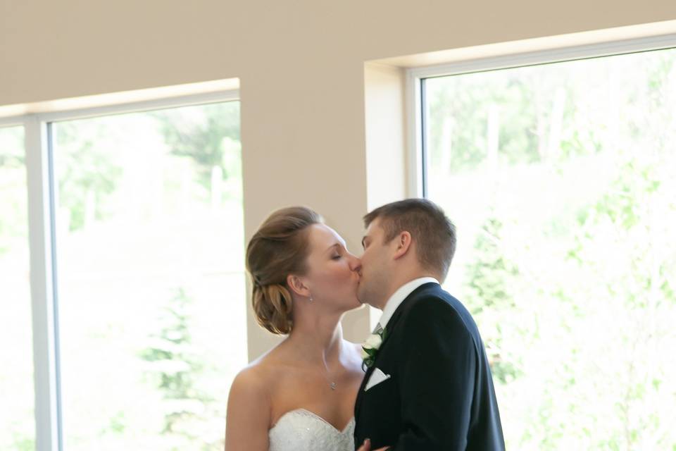 K & J Kiss