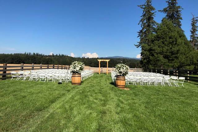 Coleman Guest Ranch - Barn & Farm Weddings - Molalla, OR - WeddingWire