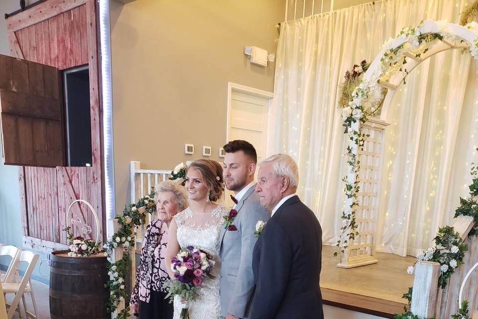 Bride & Groom in barn