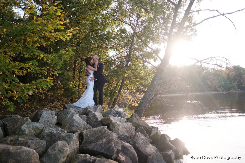 Pictures by the lake