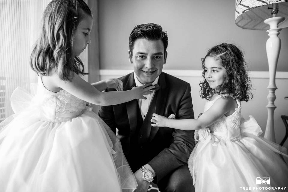 The groom with kids