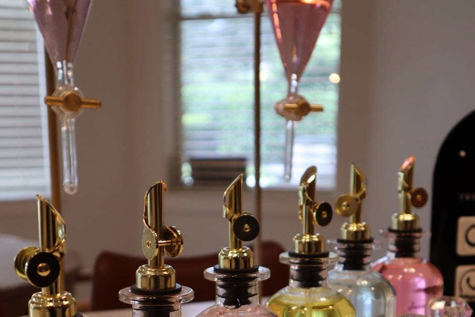 Glitters and Grace Perfume Bar