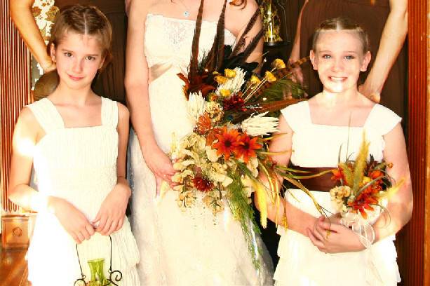 Bride with her bridal attendants