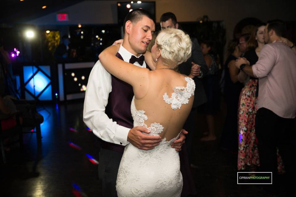 Newlyweds on the dance floor