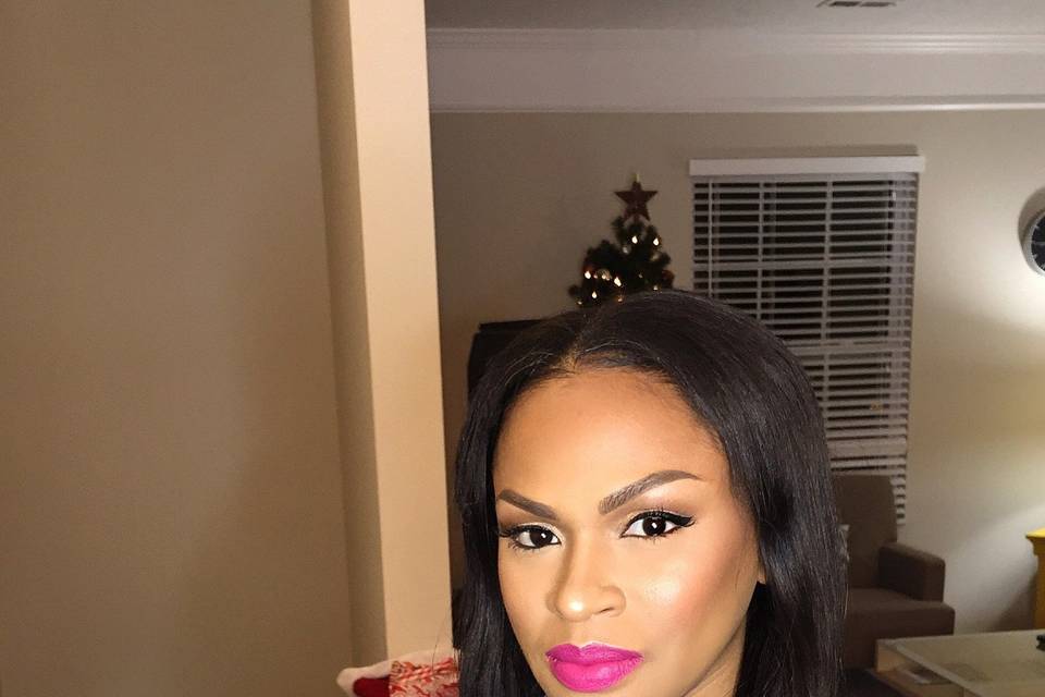 Almaz Faces Makeup Artist