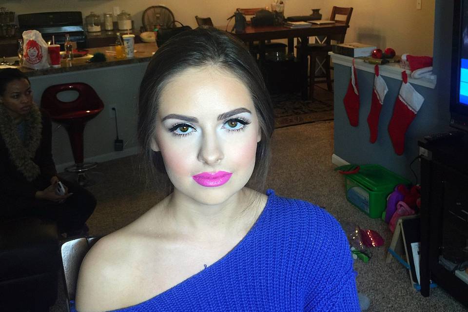 Almaz Faces Makeup Artist