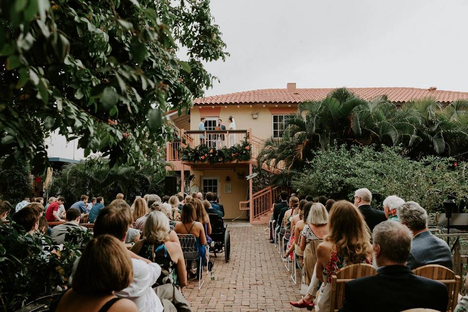 Poolside Wedding @ Shaker