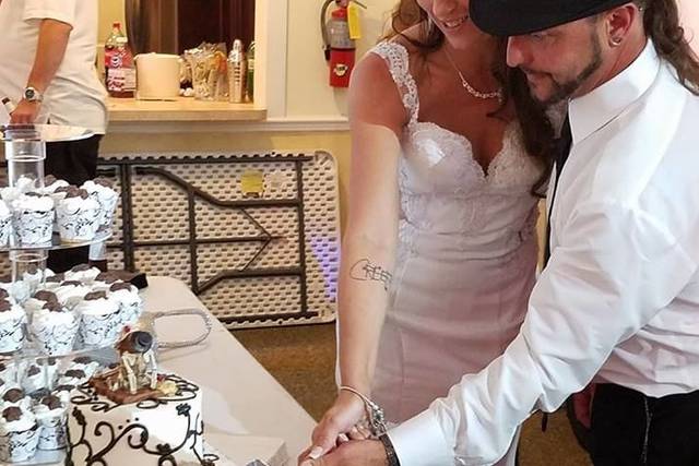Cake cutting
