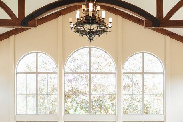 Trend & Tradition Weddings
