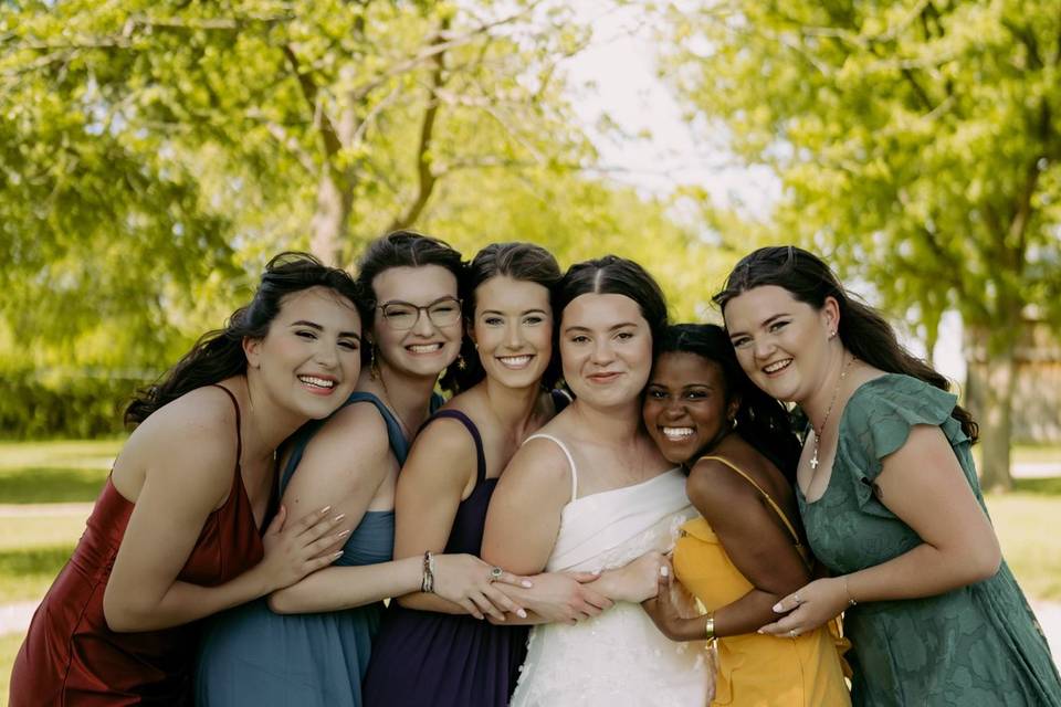 Trend & Tradition Weddings