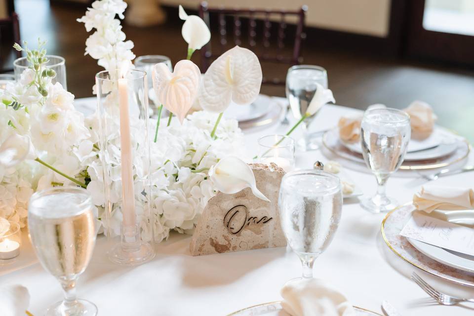 Trend & Tradition Weddings