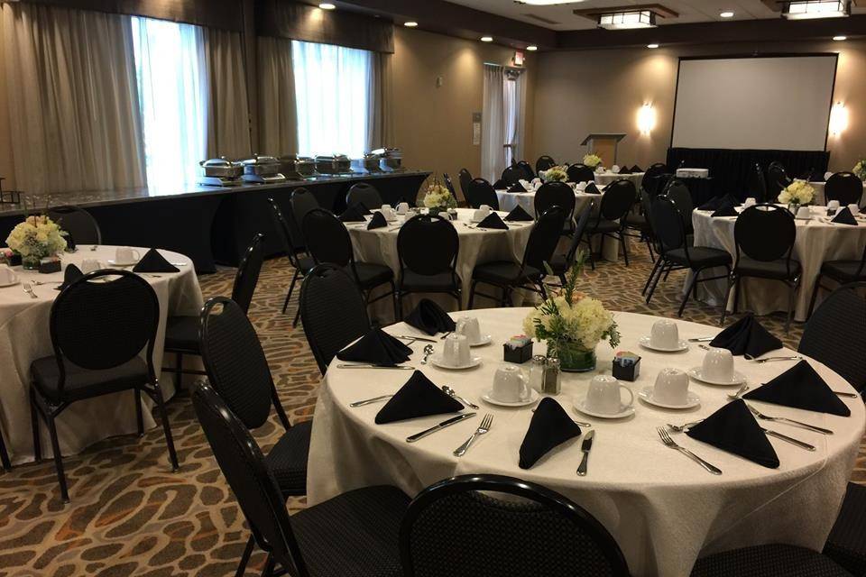 Cambria Hotels & Suites