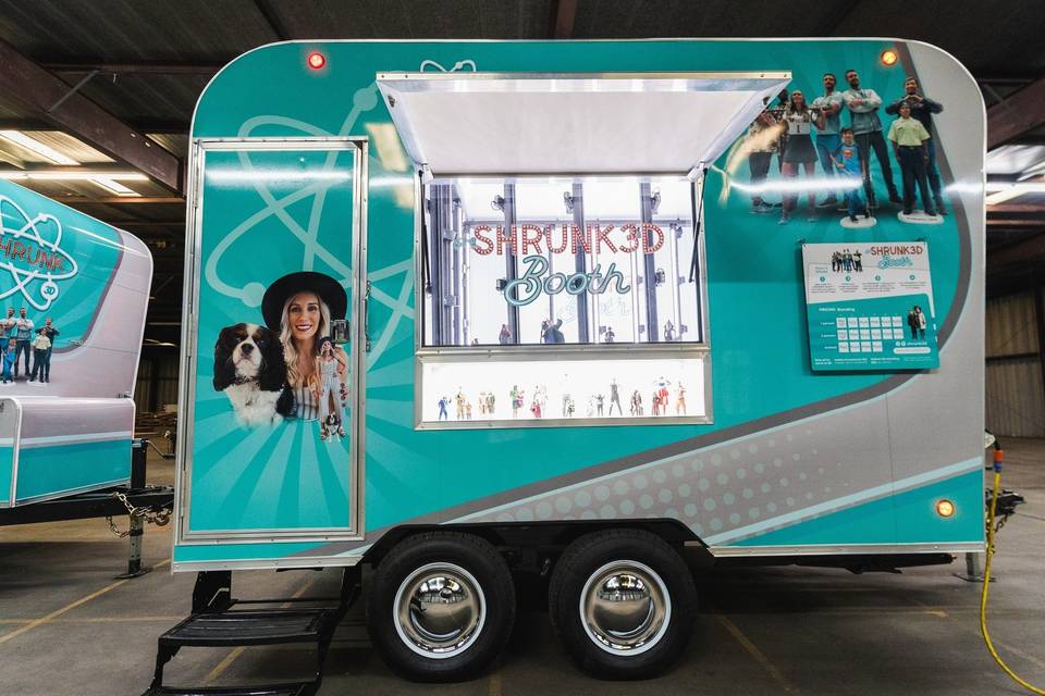 Shrunk 3D Mobile Studio