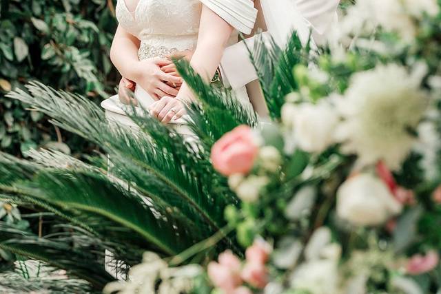 By: Marry Me Studio