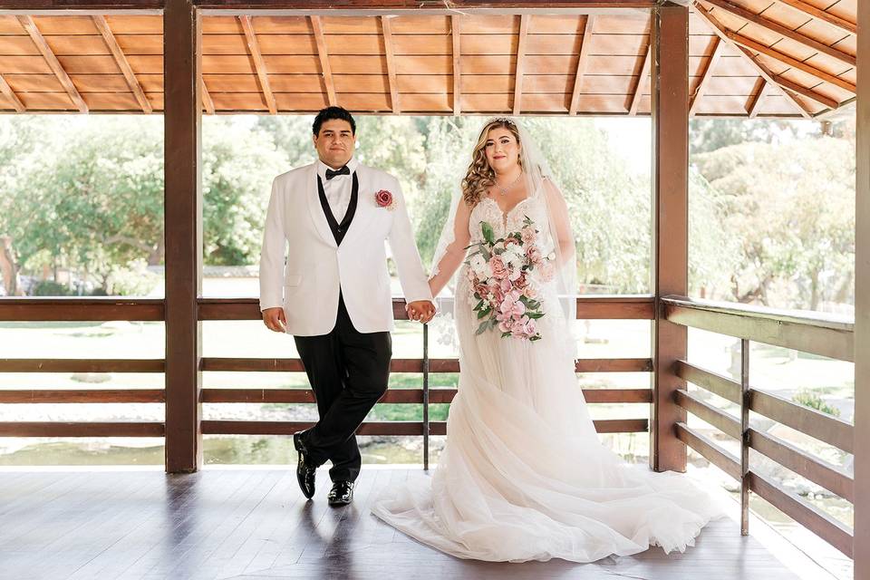 By: Marry Me Studio