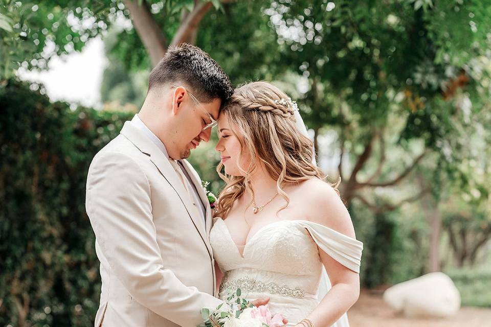 By: Marry Me Studio