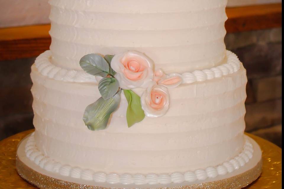 4-tier wedding cake