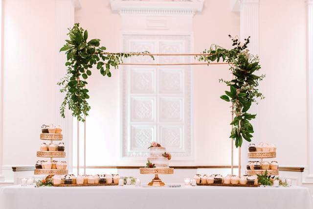 Delectable dessert station
