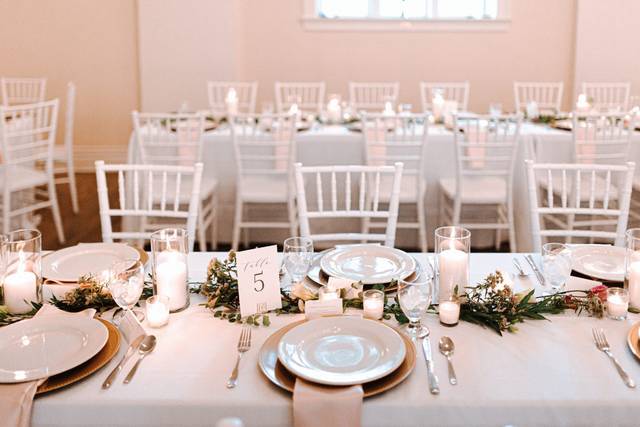 Elegant table setting