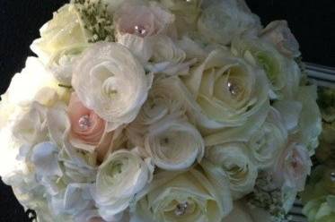 White tone bouquet