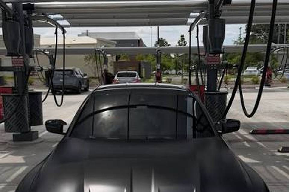 Ferrgatti_Exotics_BMW_M4_Front_Storefront_2000px.jpg