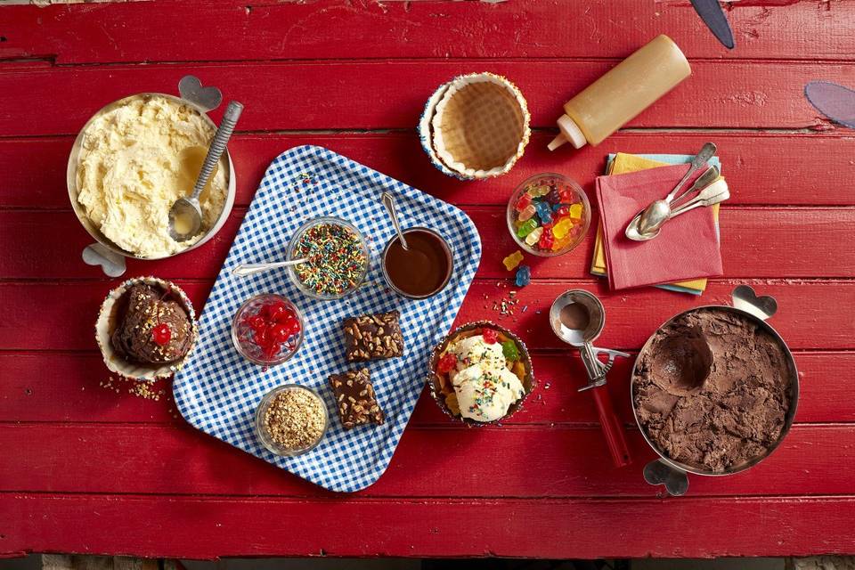 Build-Your-Own Ice Cream Sundae Station