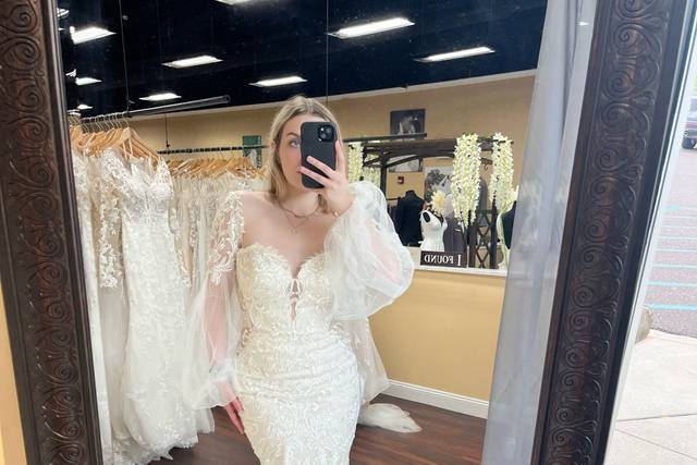 Mother of the Bride/Groom Dress Shopping - Darianna Bridal & Tuxedo