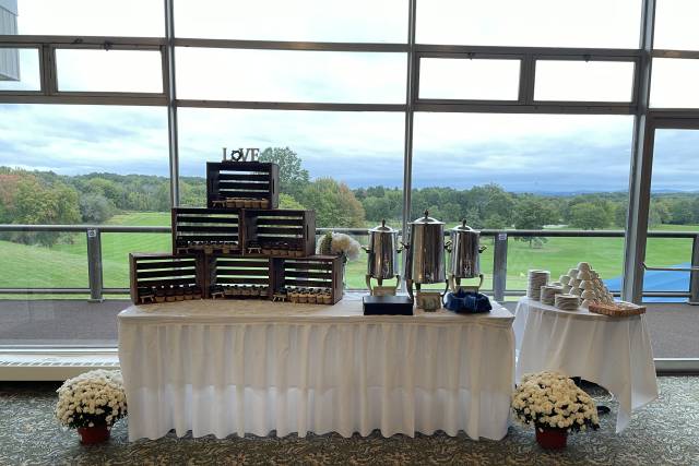 Crestview Country Club