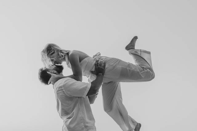 Sajra & Valente
