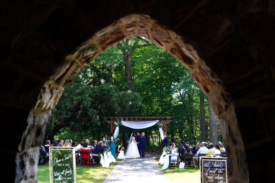 A look through the arch