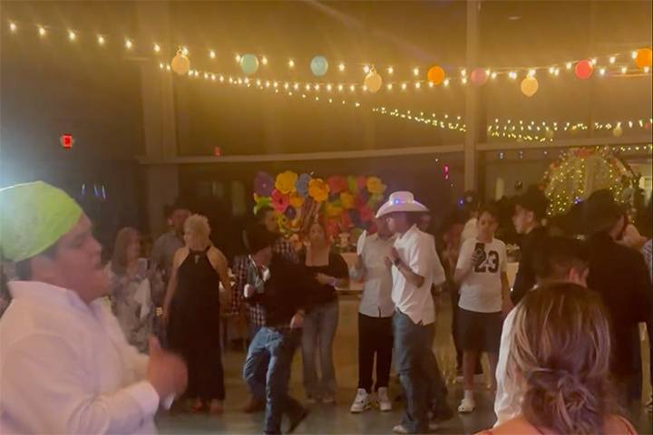 Boda