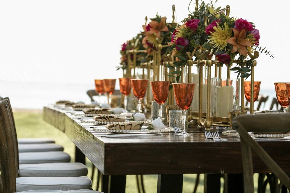 Colorful tablescape