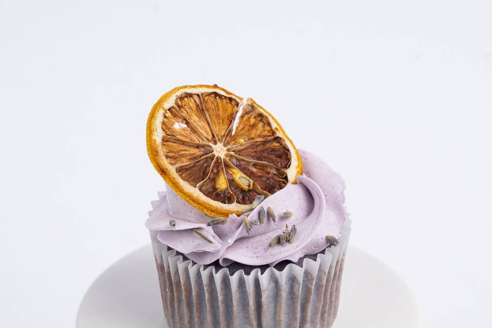 Lavender Lemonade Cupcake
