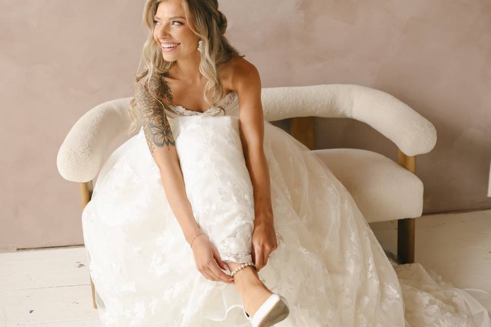 Ali Nicole Photos